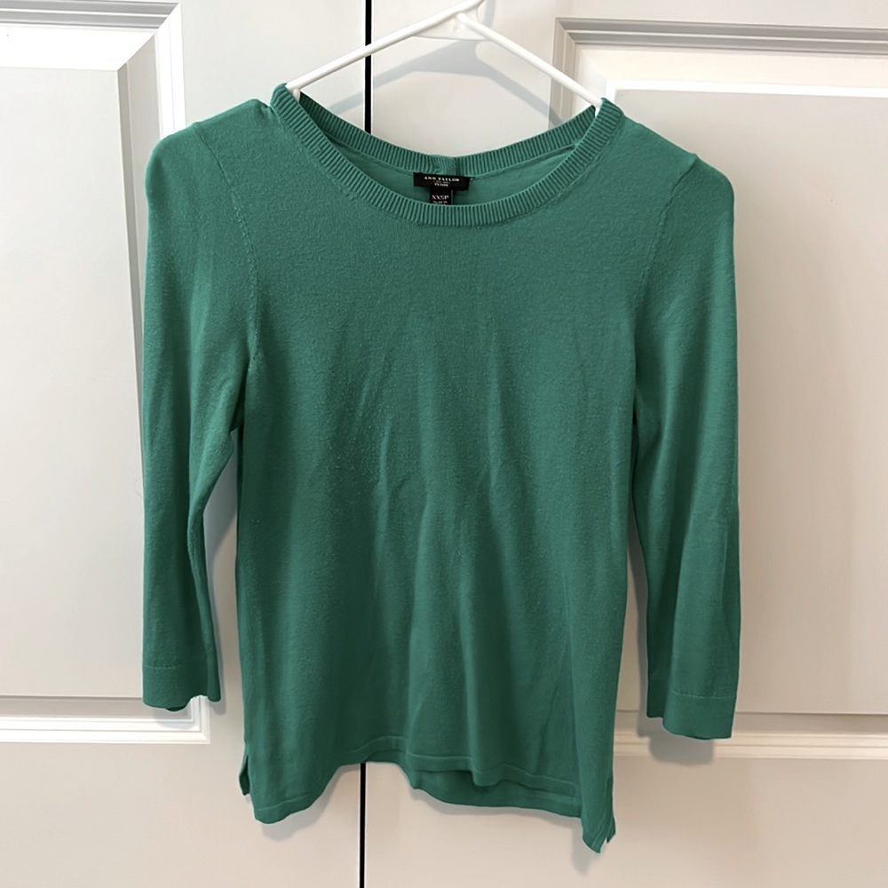 Ann Taylor, XXSP, Green Casual/Work Warm Blouse, Dry cleaned.